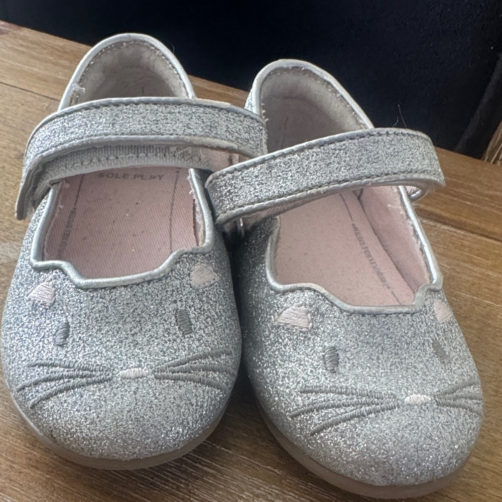 Charming Silver Kids Dress Shoes with Cat Design